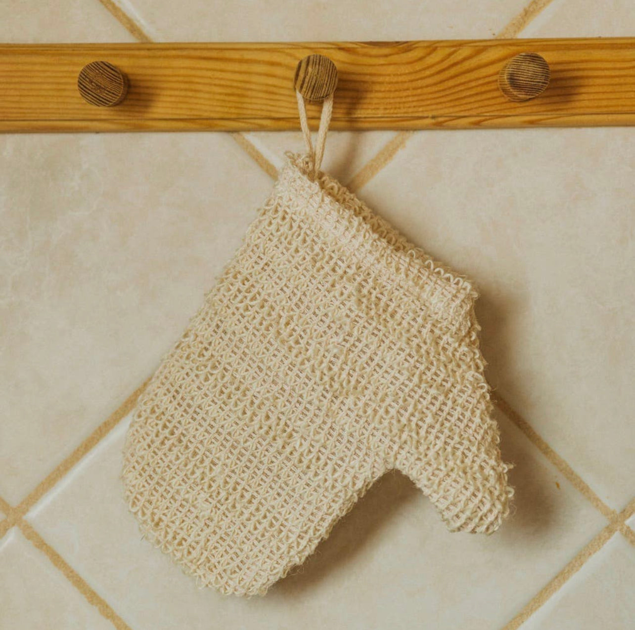 Sisal Exfoliating Shower Glove