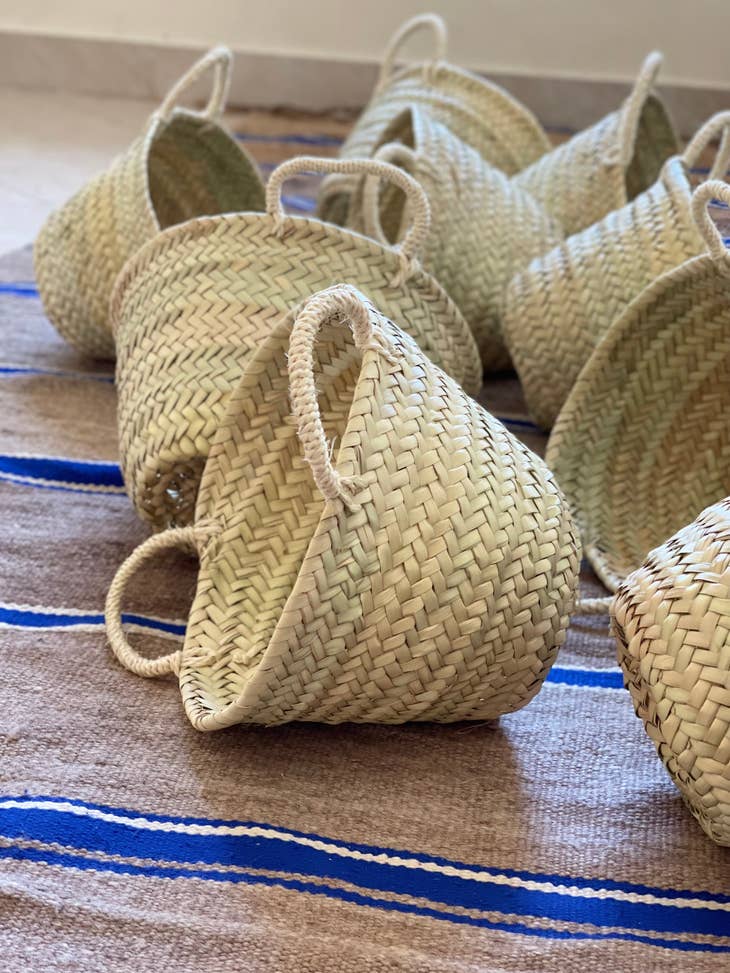 Small Rose Straw Basket